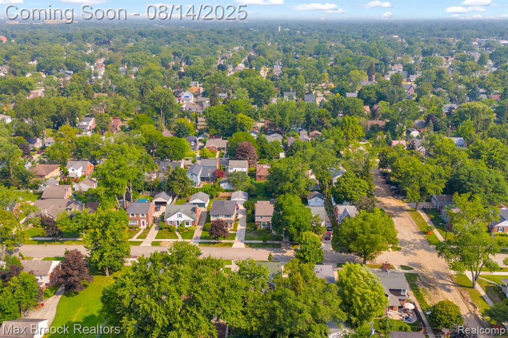 10725 Talbot Avenue, Huntington Woods, MI — Photo 43