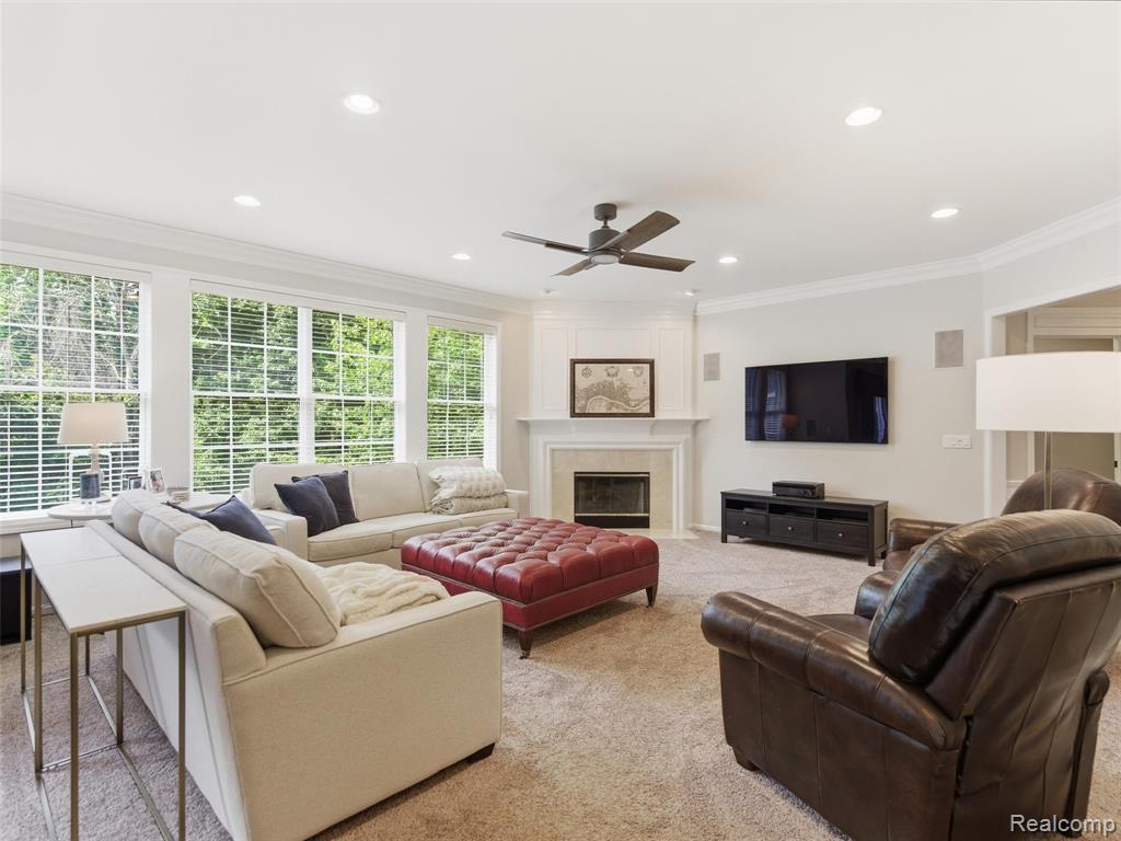 5454 Creekmonte Drive, Rochester, MI 48306 — Photo 10