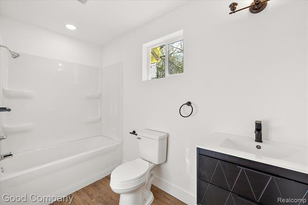 494 BLOOMFIELD Avenue, Pontiac, MI 48341 — Photo 29
