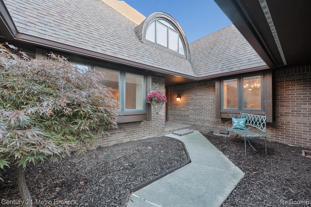 9095 S Saginaw Road, 23, Grand Blanc, MI 48439 — Photo 5