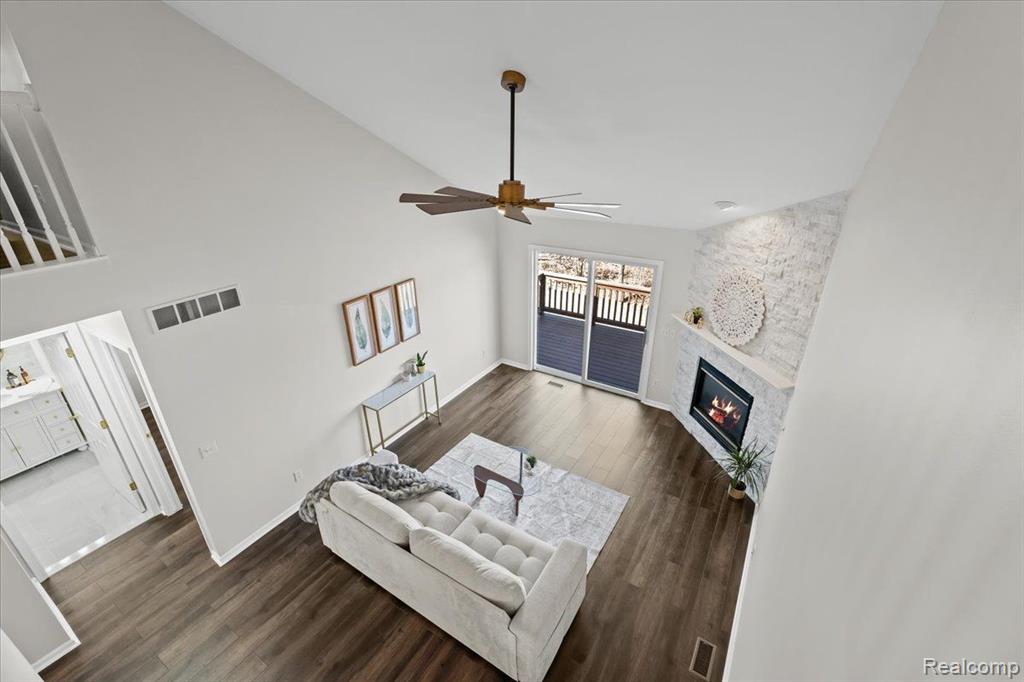 480 NEWBERRY Lane, Howell, MI 48843 — Photo 19