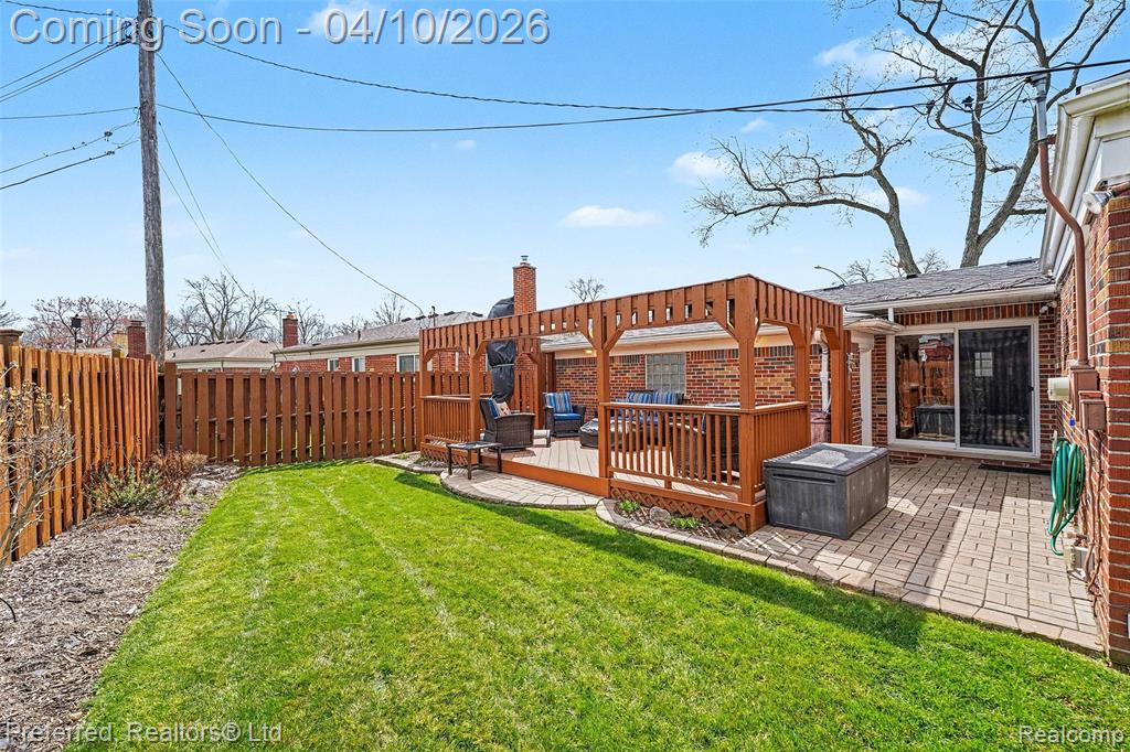 7710 Lear Court, Westland, MI — Photo 4