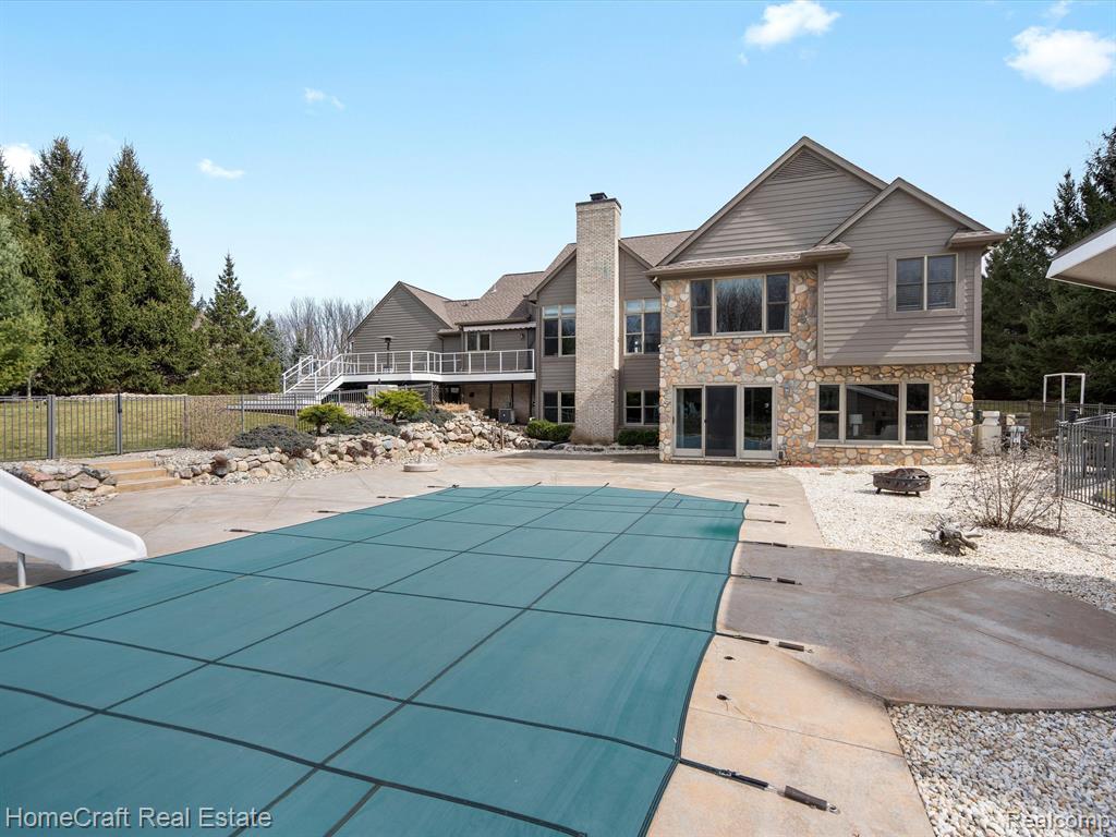 9123 SALEM FARMS Drive, South Lyon, MI 48178 — Photo 53