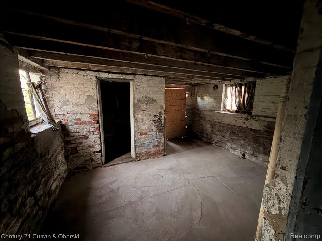 1564 Cadillac Boulevard, Detroit, MI 48214 — Photo 24