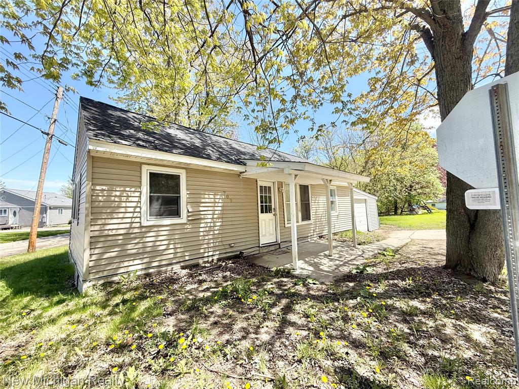 300 Georgia Drive, Lapeer, MI 48446 — Photo 10