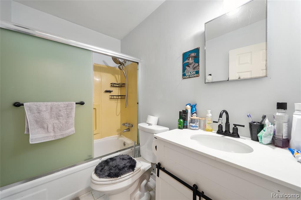 6018 Harrison Street, Garden City, MI — Photo 22