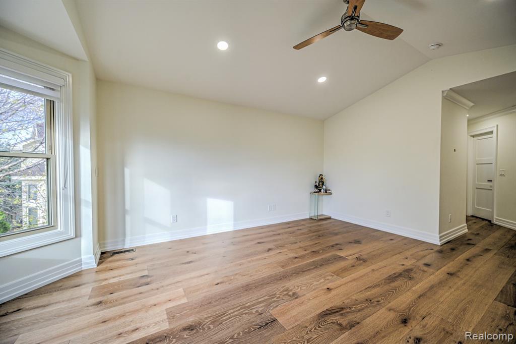 7418 Rafford Lane, West Bloomfield, MI — Photo 34