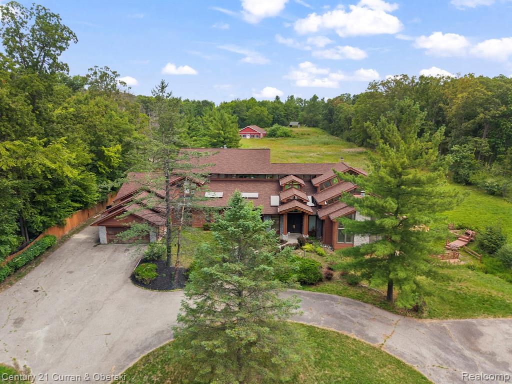 8785 Warren Road, Plymouth, MI 48170