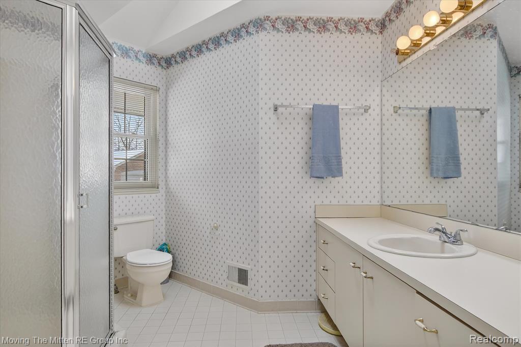 7127 Danbrooke Court, West Bloomfield, MI, 00000