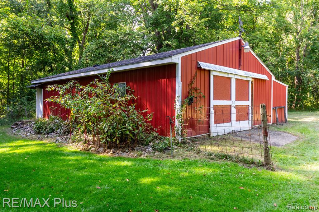 4180 PHILLIPS Road, Metamora, MI 48455 — Photo 35