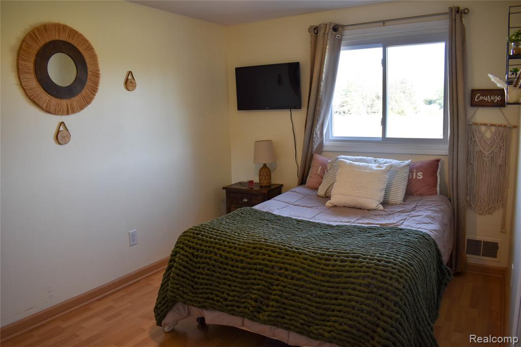4380 Dale Drive, Highland, MI — Photo 26