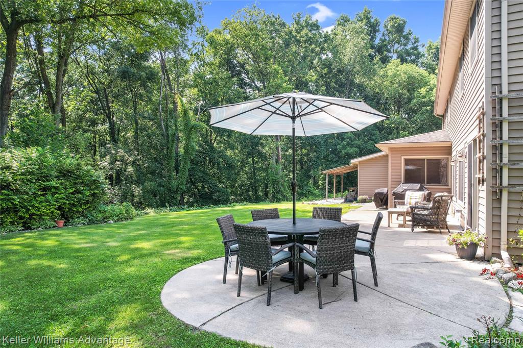 7675 Morningstar Court, Clarkston, MI 48348 — Photo 4