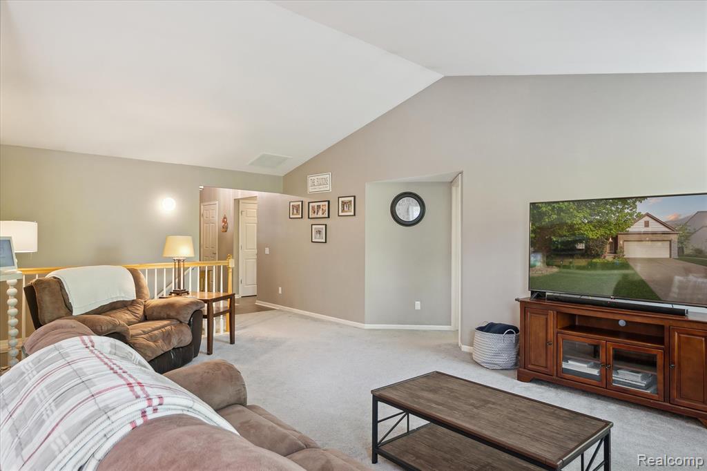 7160 Warwick Drive, Ypsilanti, MI 48197 — Photo 19