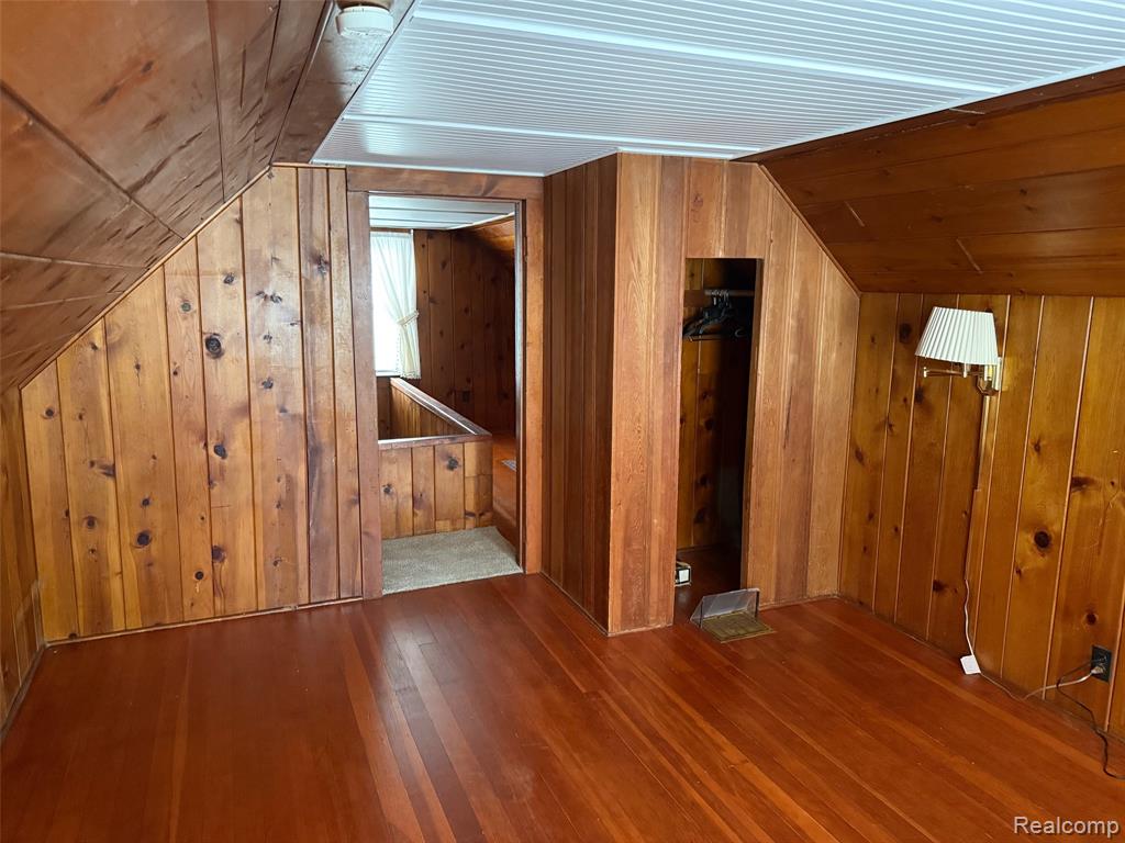 8060 Standard, Center Line, MI 48015 — Photo 20