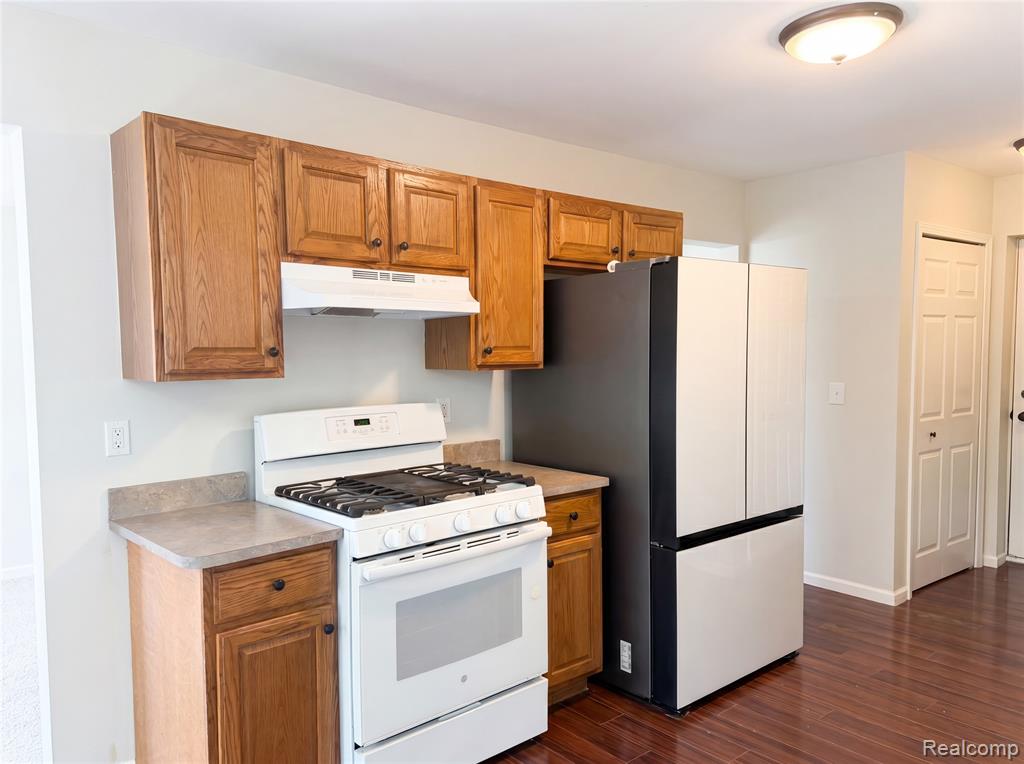 42724 N Walnut Street, Clinton Twp, MI 48036 — Photo 18