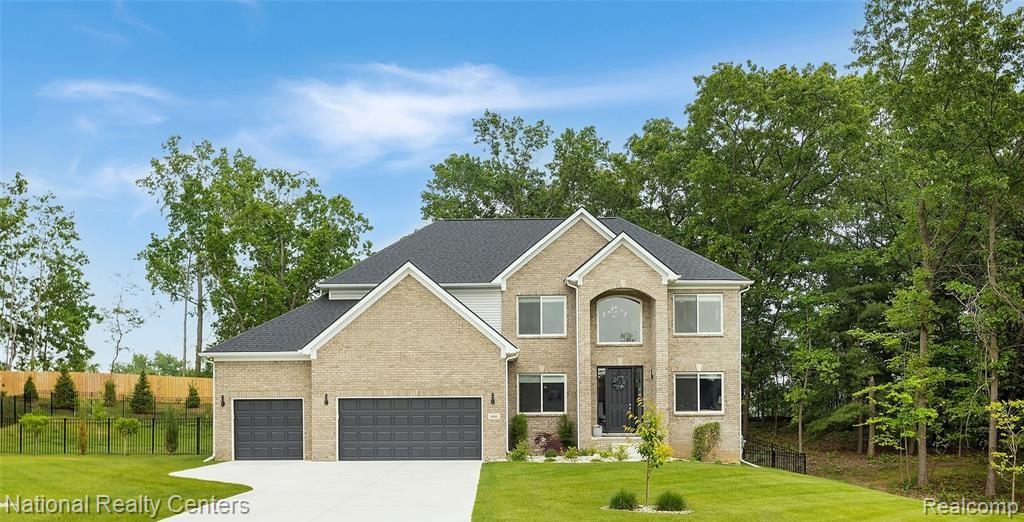 10392 Valley Creek Drive, Goodrich Vlg, MI