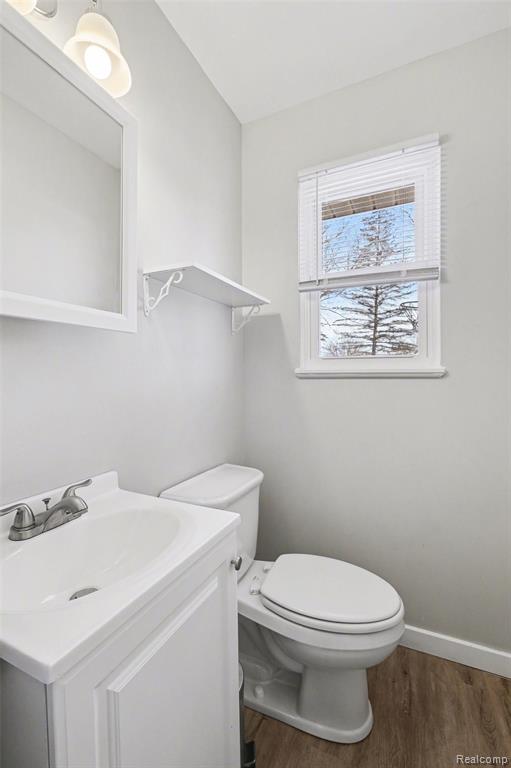 6359 E Bristol Road, Burton, MI 48519 — Photo 14