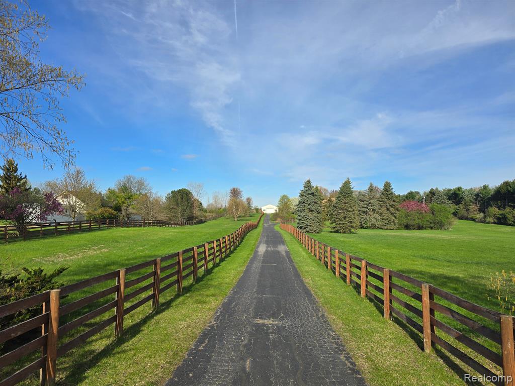 4336 S IRISH Road, Davison, MI 48423 — Photo 26