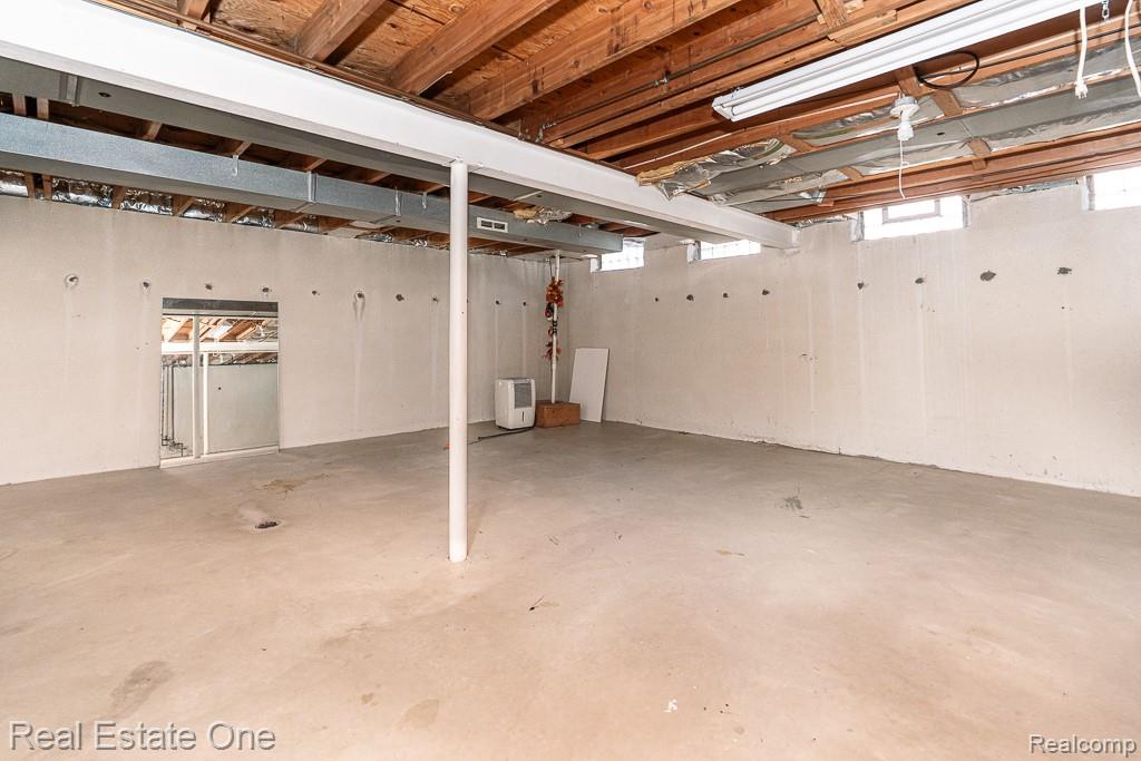6621 Northpoint Drive, Troy, MI 48085 — Photo 52