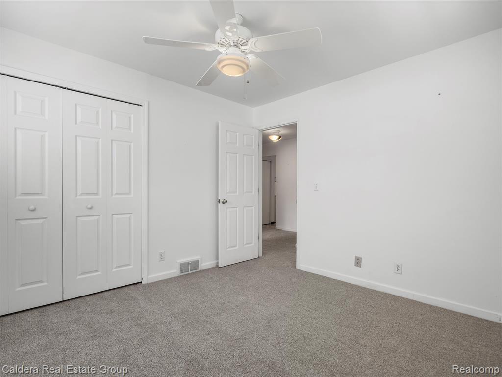 50560 PARSONS Drive, Shelby Twp, MI 48317 — Photo 15
