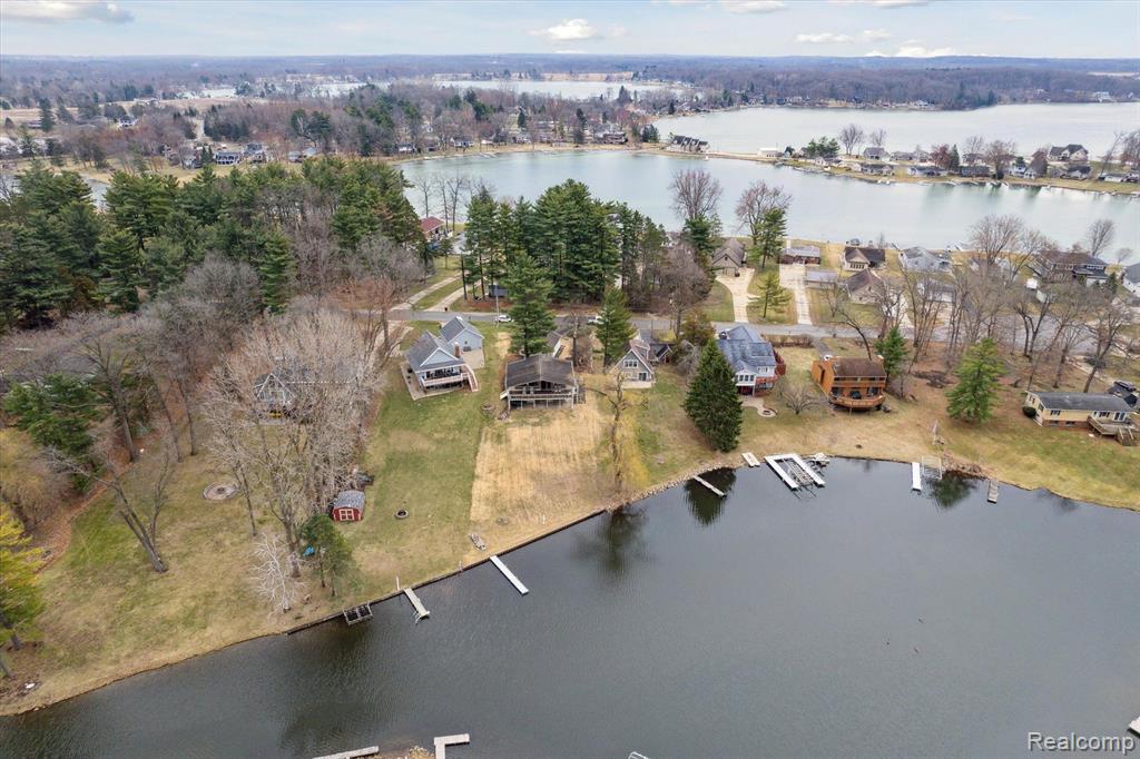 231 PINE HILL LAKE Drive, Horton, MI 49246 — Photo 60