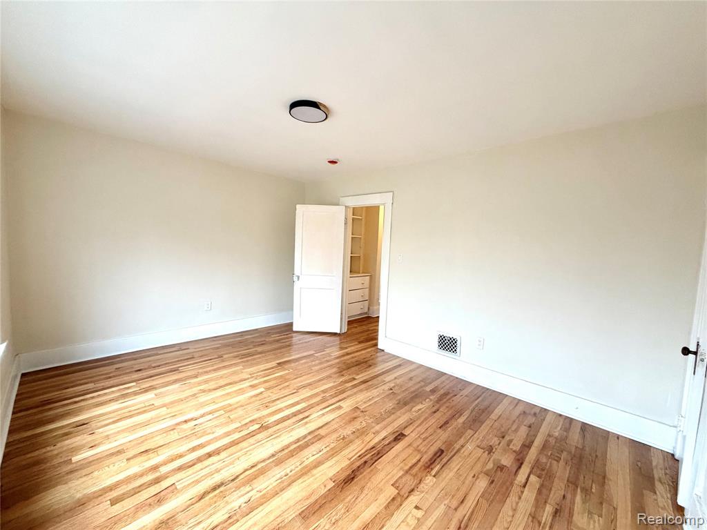 2256 Tuxedo Street, Detroit, MI, 48206