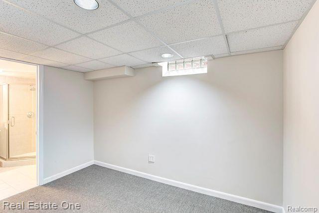 627 BUTTERNUT Avenue, Royal Oak, MI 48073 — Photo 22