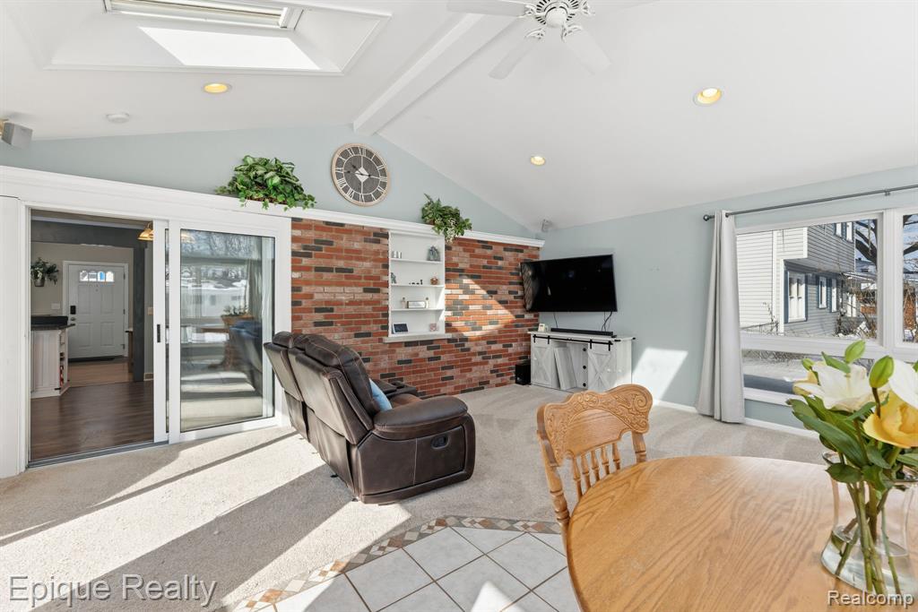 1009 Illinois Street, Marysville, MI 48040 — Photo 15
