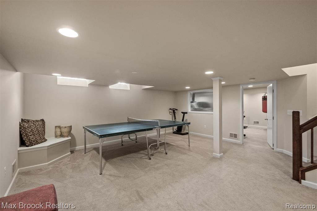 6612 Stonebridge E, West Bloomfield, MI — Photo 37