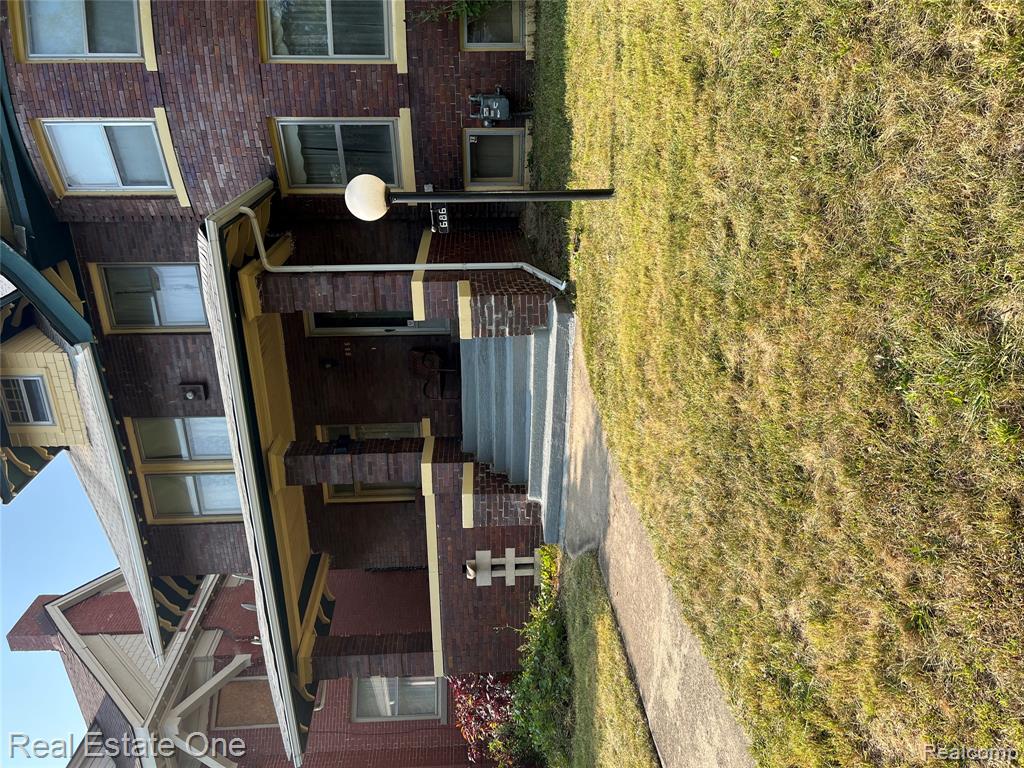 686 ATKINSON S, Detroit, MI 48202 — Photo 3
