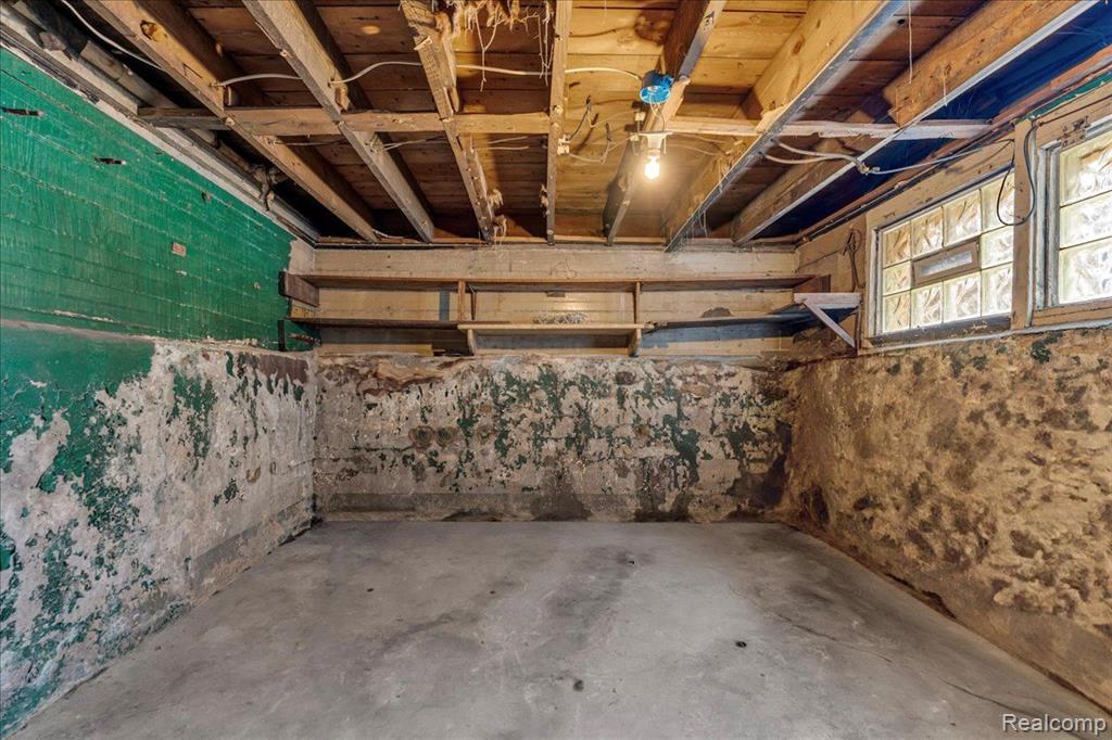 1419 Atkinson Street, Detroit, MI 48206 — Photo 38