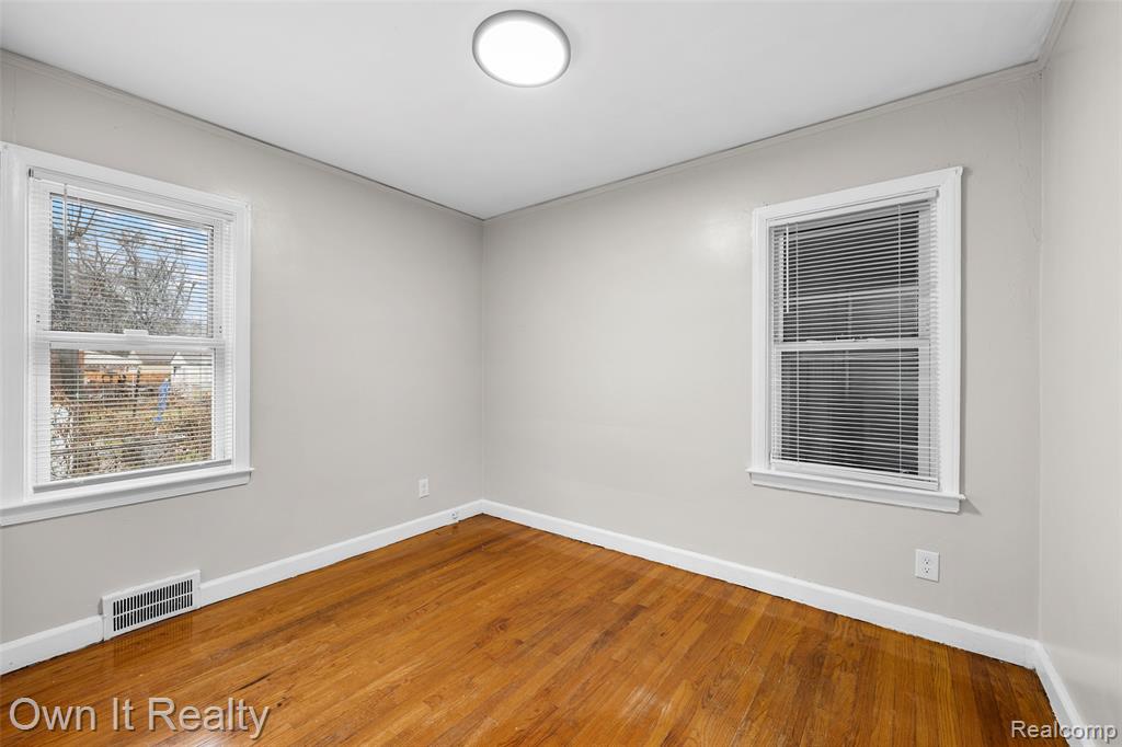 8585 Marlowe Street, Detroit, MI 48228 — Photo 13