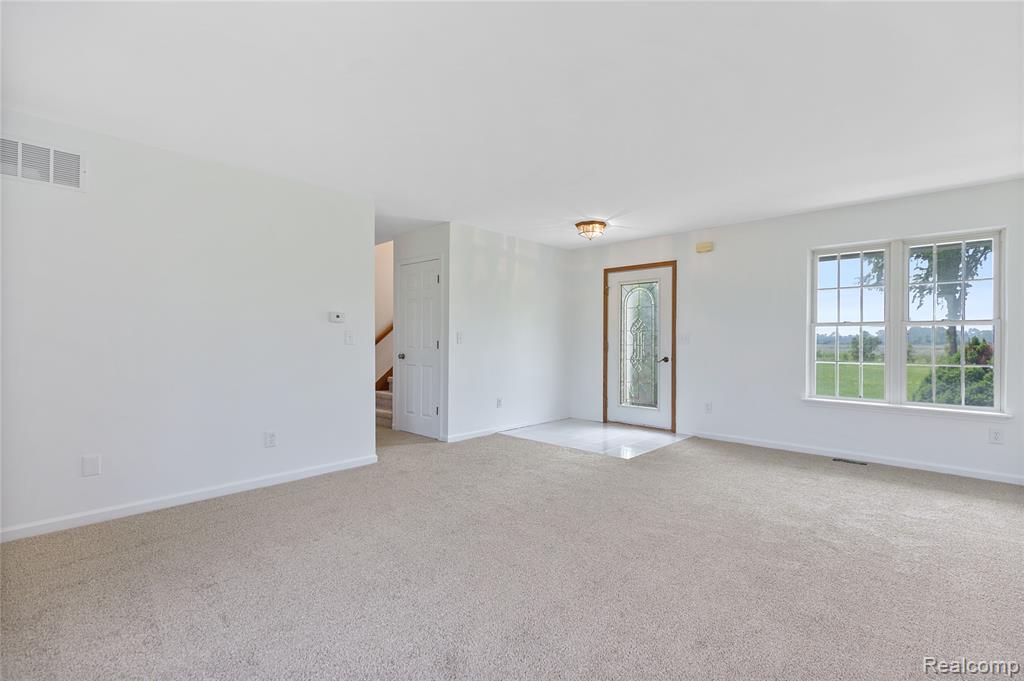12172 Rynn Road, Emmett, MI 48022 — Photo 4