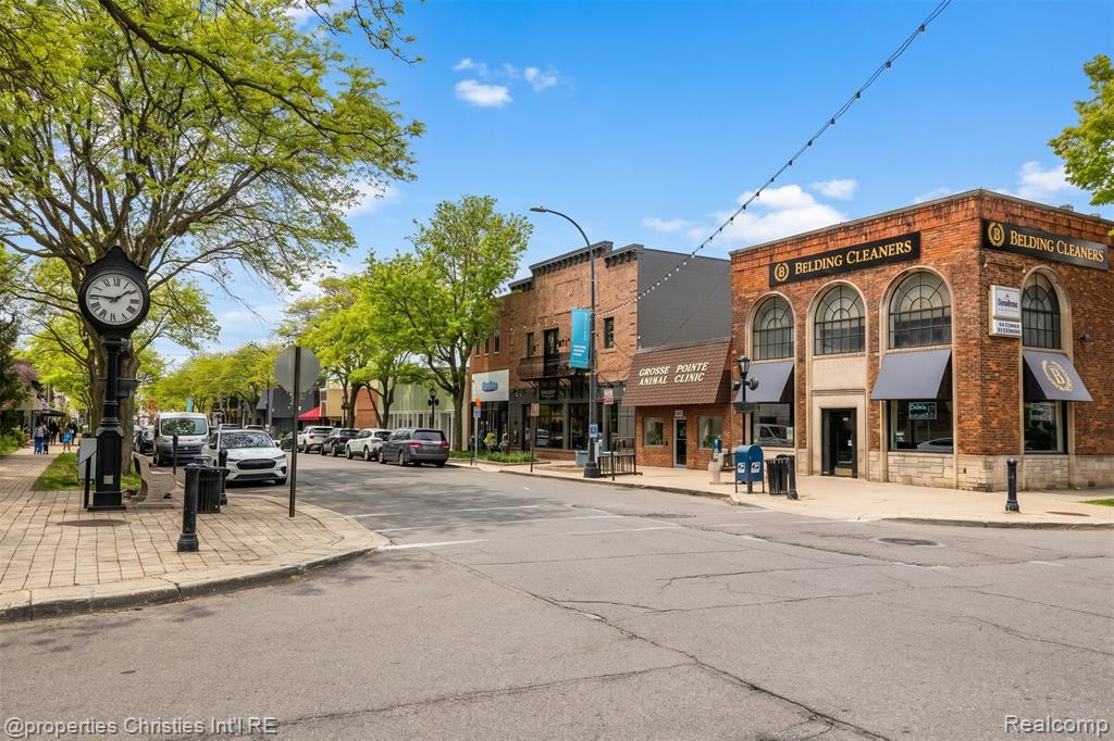 1093-95 Lakepointe Street, Grosse Pointe Park, MI 48230 — Photo 31