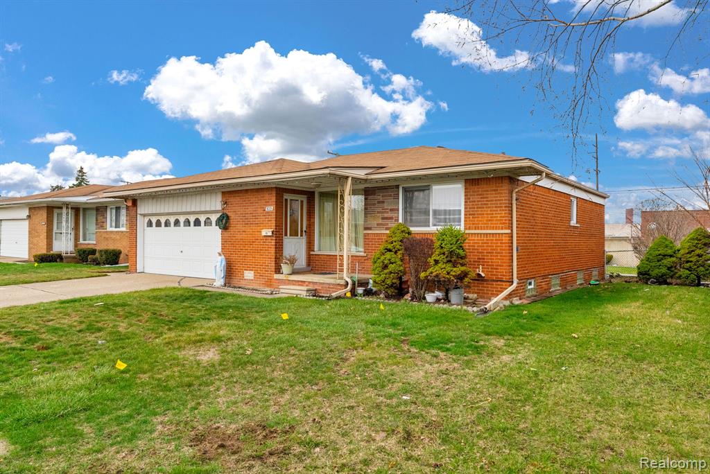 8331 Stanley Drive, Warren, MI 48093 — Photo 4
