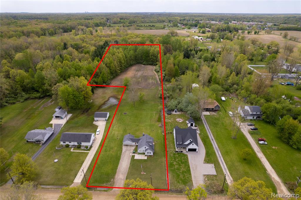 30977 West Road, New Boston, MI 48164 — Photo 36