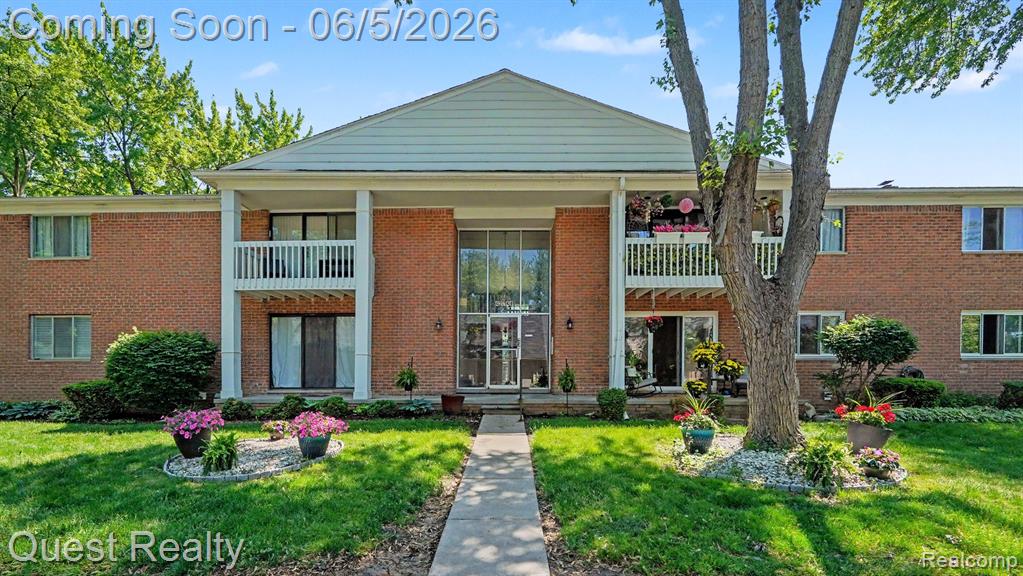 42744 Sheldon Place, 151, Clinton Twp, MI 48038 — front exterior