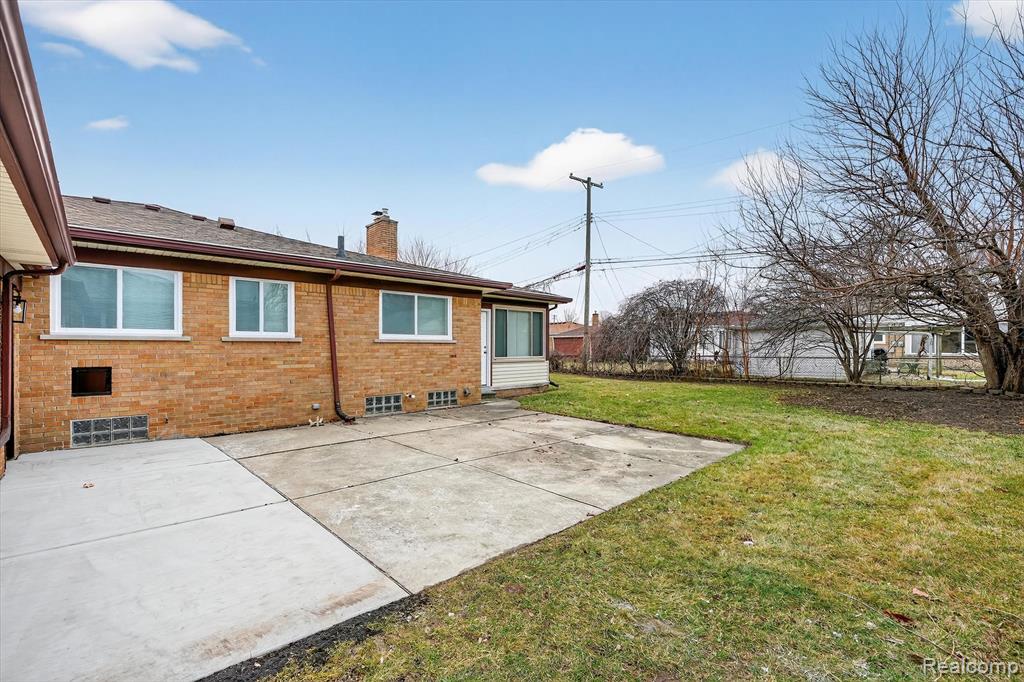 9289 Marion Crescent, Redford, MI 48239 — Photo 23