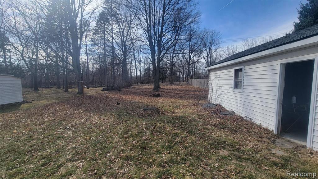 135 HANDLEY Street, Imlay City, MI 48444 — Photo 5