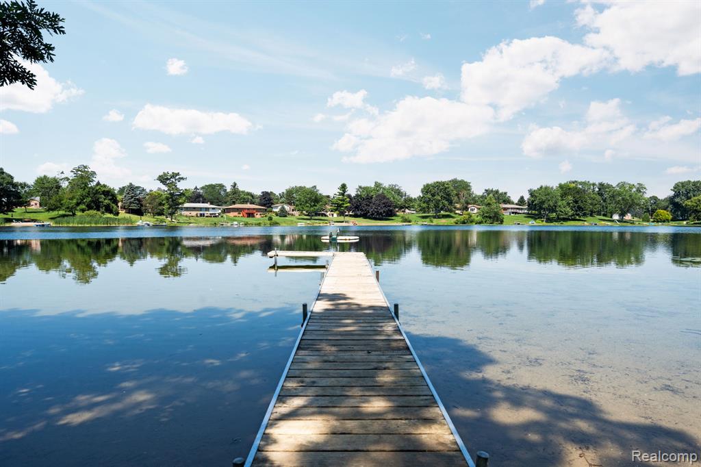 971 Tierney, Highland, MI 48356 — Photo 41