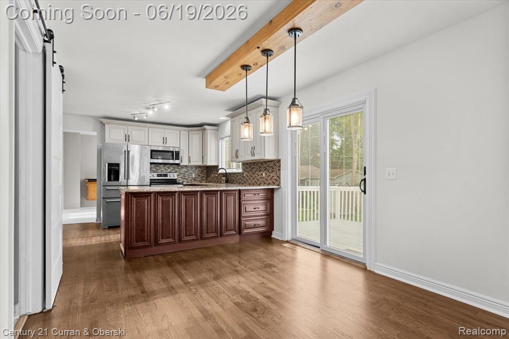 4630 Commerce Woods Drive, Commerce Twp, MI 48382 — Photo 9