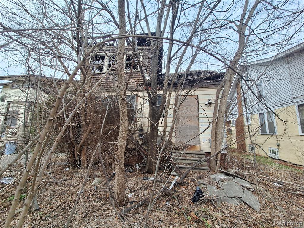 85 GENEVA Street, Highland Park, MI 48203 — Photo 13