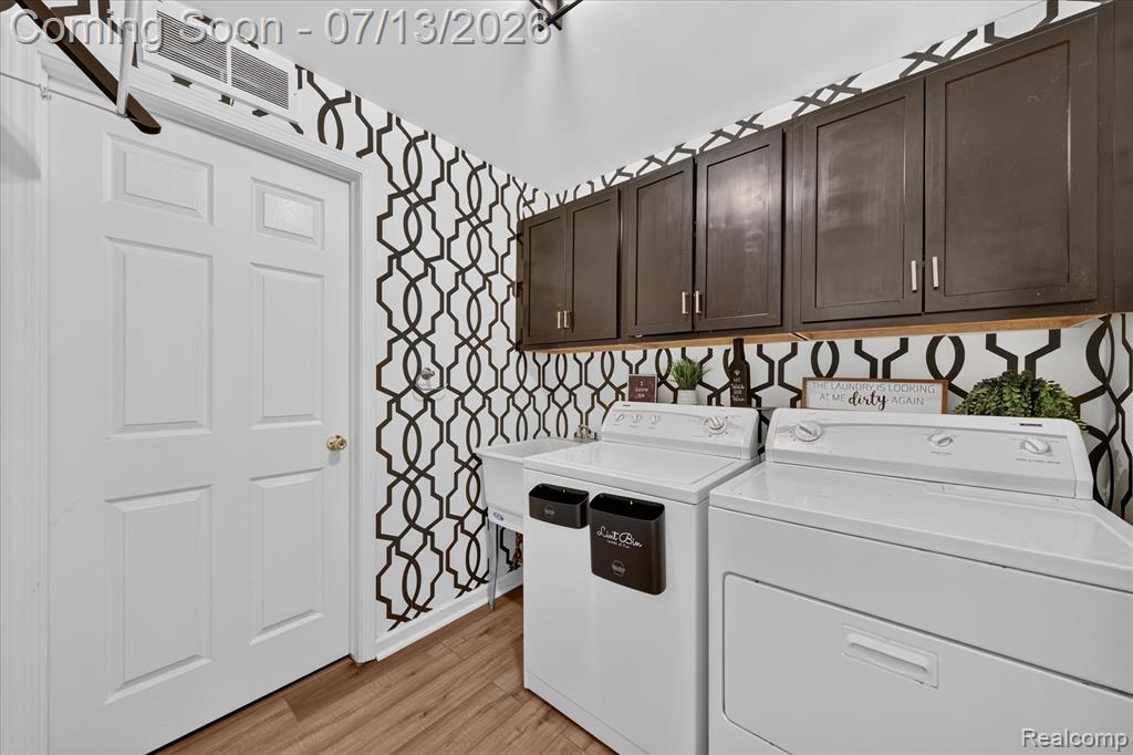 53118 Providence Drive E, 41, Utica, MI 48316 — Photo 32