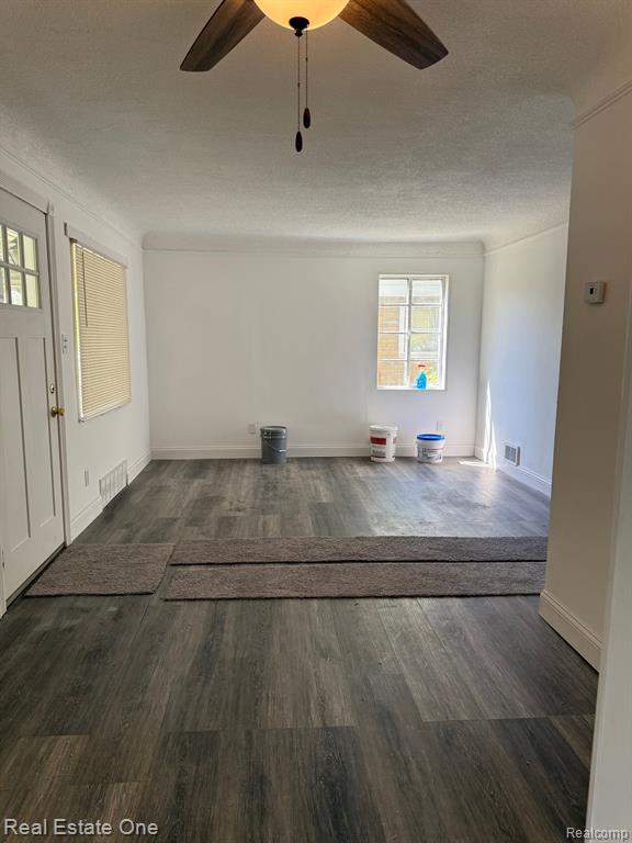 6365 LONGACRE Street, Detroit, MI 48228 — Photo 11