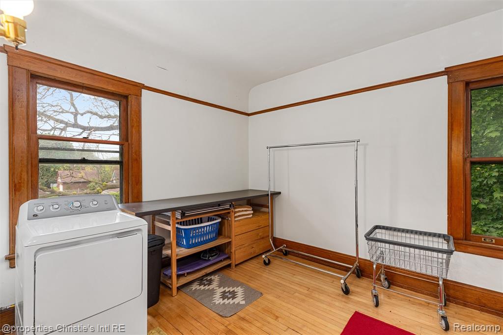 36 Longfellow Street, Detroit, MI 48202 — Photo 52