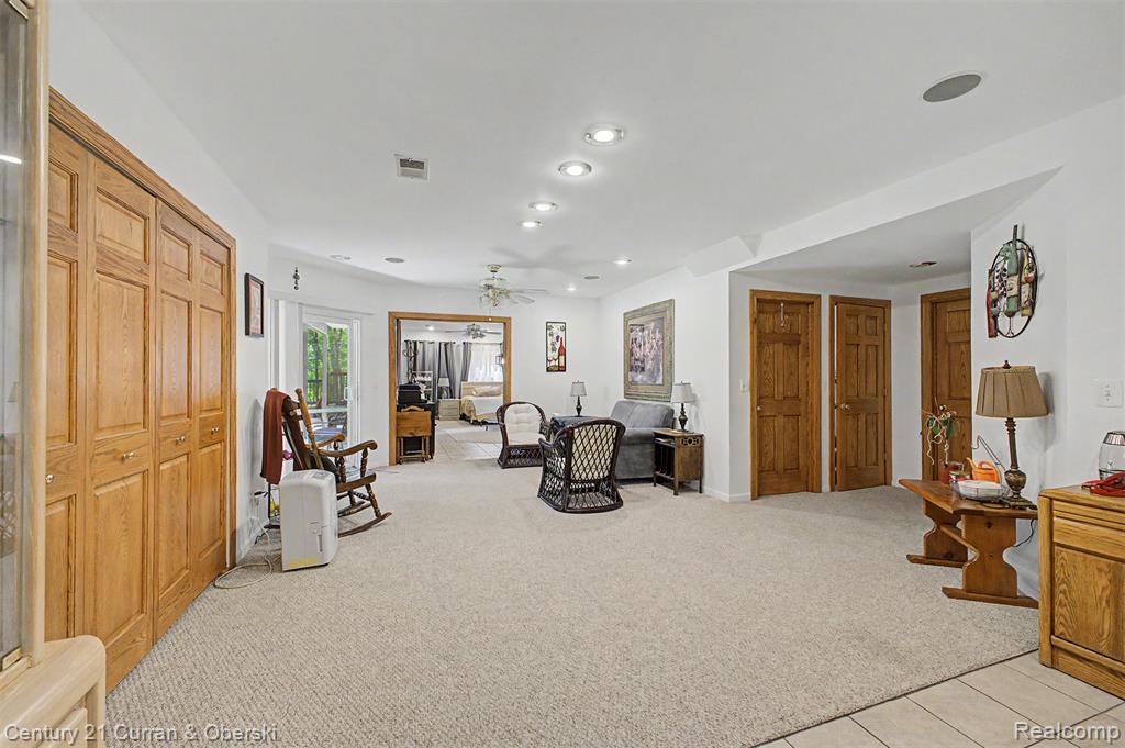 11349 Philway St Court, Brighton, MI 48114 — Photo 40