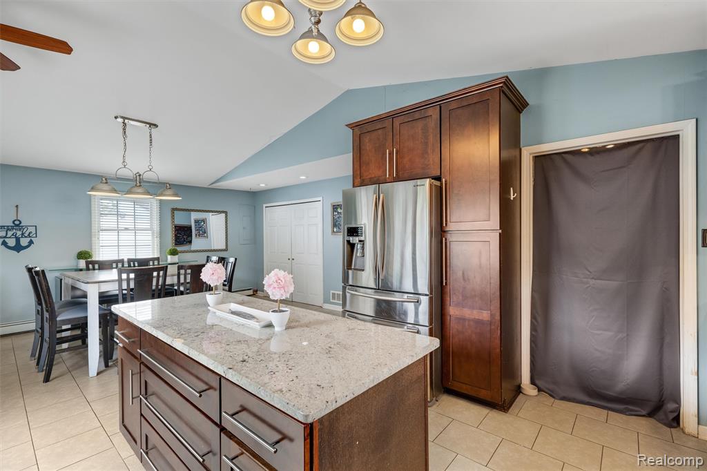 415 Leon Road, Walled Lake, MI 48390 — Photo 19