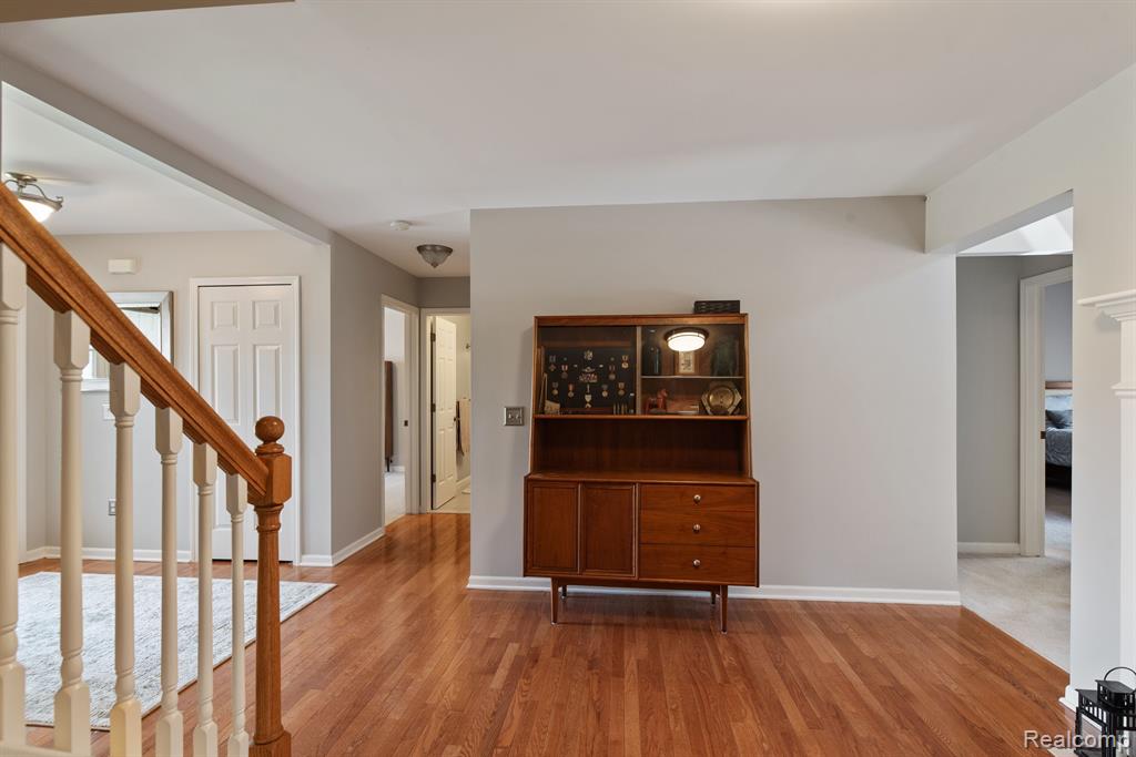 6197 MOUNTAIN LAUREL Drive, Brighton, MI 48116 — Photo 12