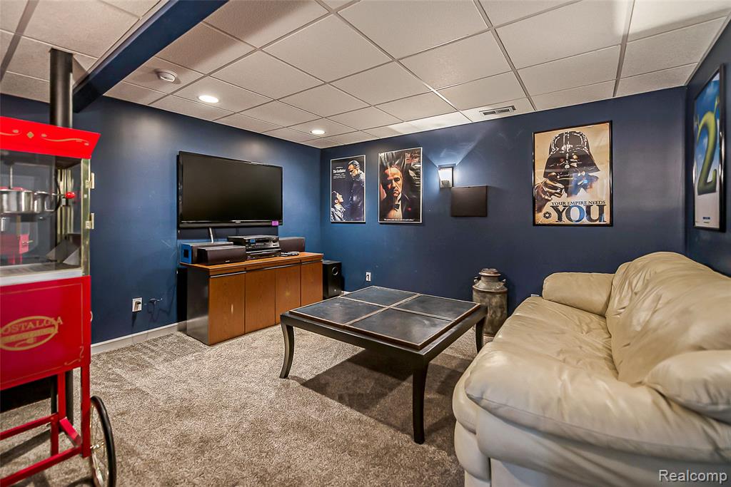 58721 Carriage Lane, South Lyon, MI 48178 — Photo 27