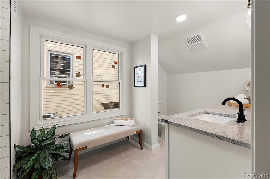 603 S Vermont Avenue, Royal Oak, MI 48067 — Photo 34